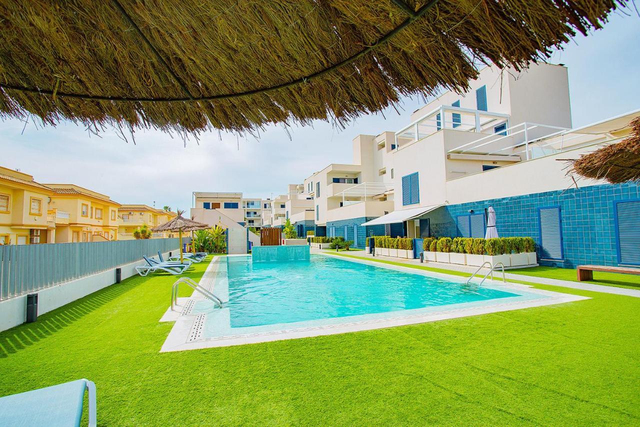210 New Mar Pool - Alicante Holiday วิลยามาร์ติน ภายนอก รูปภาพ